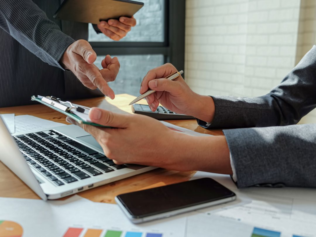 https://sim.macroconsult.pe/wp-content/uploads/2021/03/servicio-personalizado2-1-1080x810.jpg